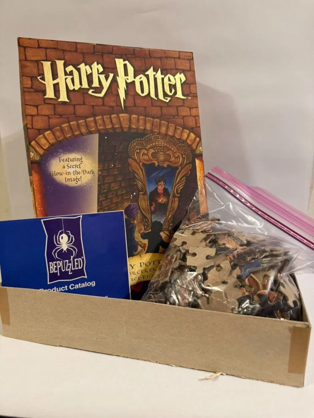 Vintage Harry Potter and the Sorcerer’s Stone 250 Piece Glow in the Dark Puzzle